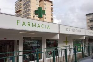 Farmacia Campolongo C B