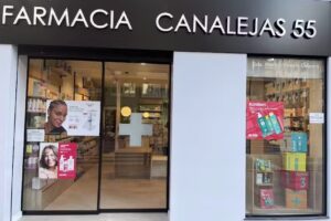 FARMACIA CANALEJAS 55 Gda. Marina Vicente Cabrera
