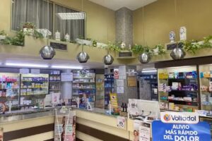 Farmacia C&aacute;&ntilde;amo, 3