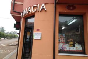 FARMACIA CARAVIA