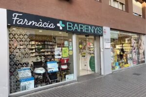 Farm&agrave;cia Carmen Barenys
