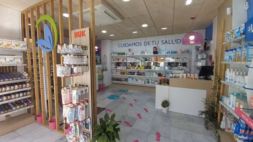 FARMACIA CAROLINA HOLGADO CARRERO