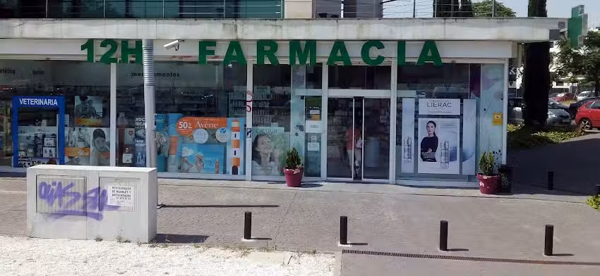 FARMACIA CARRERA 3