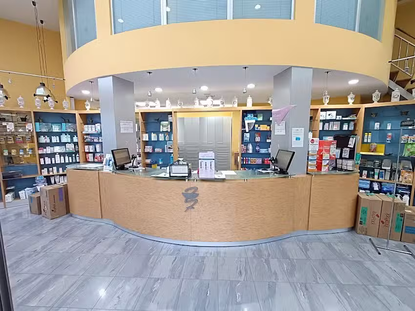 Farmacia Carreter (Ldo L&oacute;pez de Lacalle)