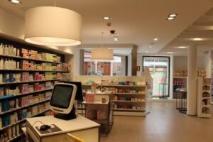 Farm&agrave;cia Casanovas