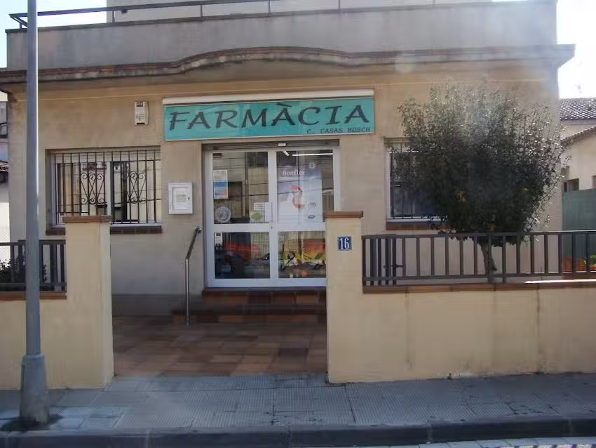Farm&agrave;cia Casas Bosch