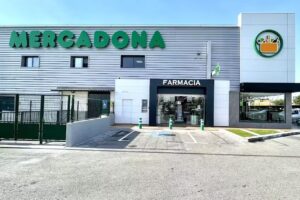 Farmacia Cayetano Chazarra Navarro