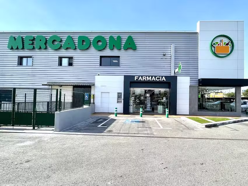 Farmacia Cayetano Chazarra Navarro