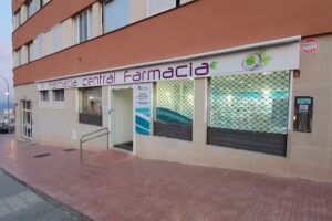 Farmacia Central de A&ntilde;aza