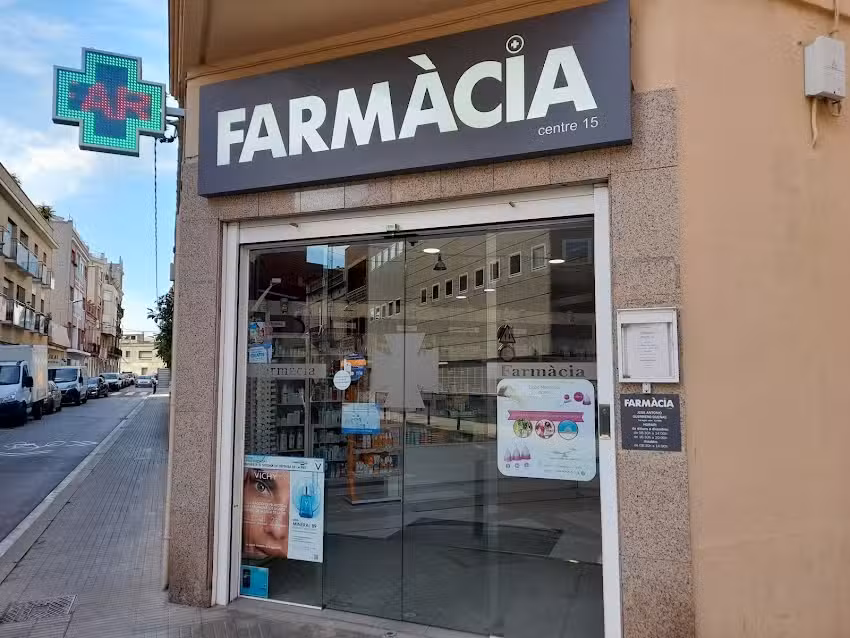 Farmacia Centre 15