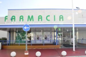 Farmacia Centro Oeste. Farmacia 12 horas. Dermocosmética Majadahonda
