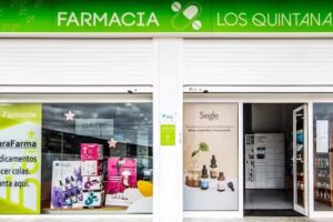 Farmacia César Montealegre