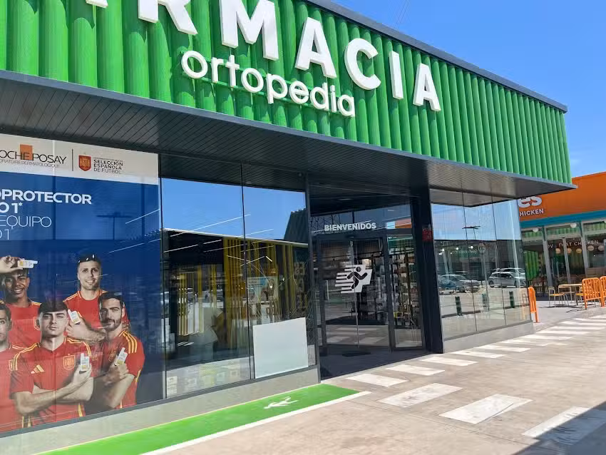 Farmacia Ciudad Deportiva La Nuc&iacute;a