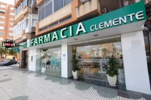 FARMACIA CLEMENTE CARTAGENA.#MERCEDES IGUAZ CLEMENTE