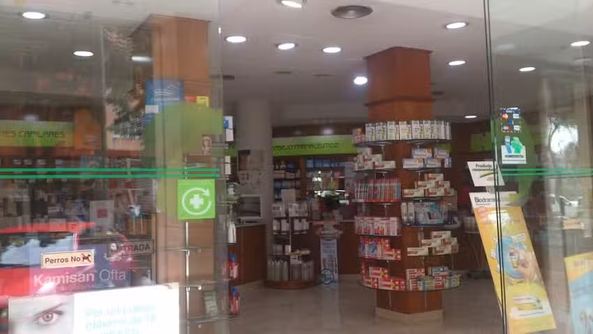Farmacia Climent Monz&oacute; y C&iacute;scar