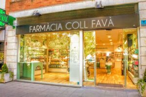 Farmacia Coll Fav&agrave;