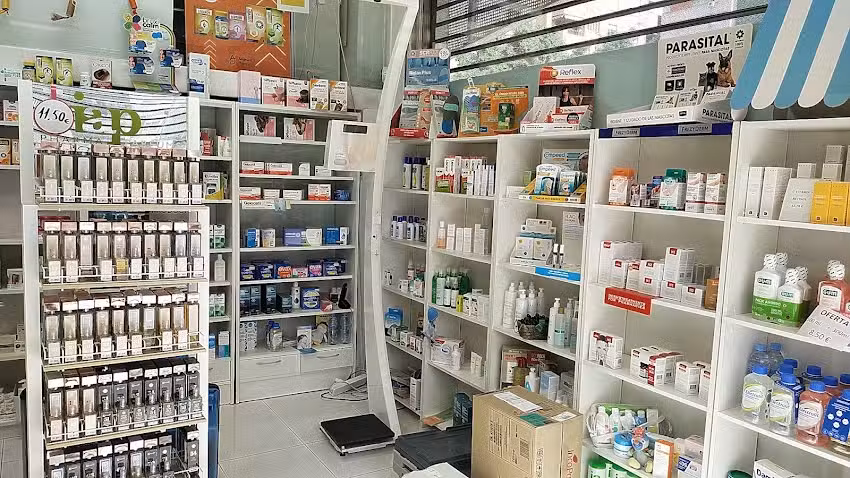 Farmacia Com&iacute;n Giner