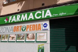 Farmacia Cruz Latina