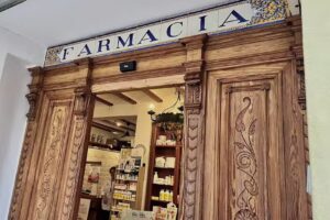 Farm&agrave;cia de Barx