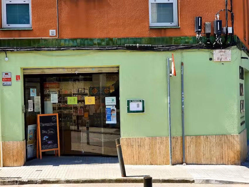 Farm&agrave;cia de Castellar