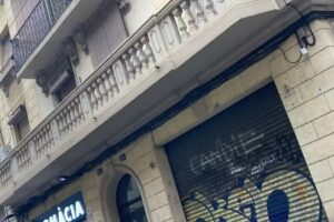 Farmacia de Gracia &ndash; C/Mil&agrave; i Fontanals 12