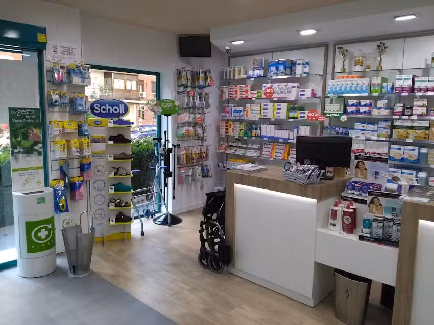 Farmacia de la Ermita &ndash; Belen Blanco