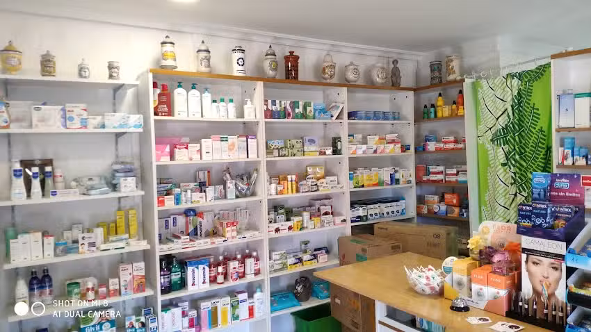 Farmacia de La Manjoya &ndash; Mar&iacute;a Fern&aacute;ndez Raposo