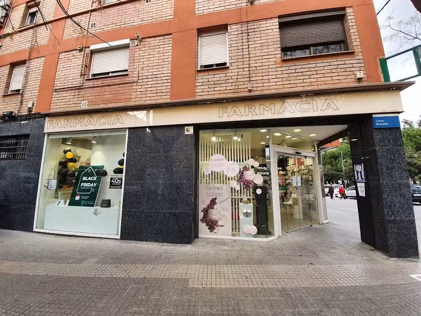 FARM&Agrave;CIA DE LA PLA&Ccedil;A Lda. Anna M&ordf; S&aacute;nchez Dardi&ntilde;&agrave;