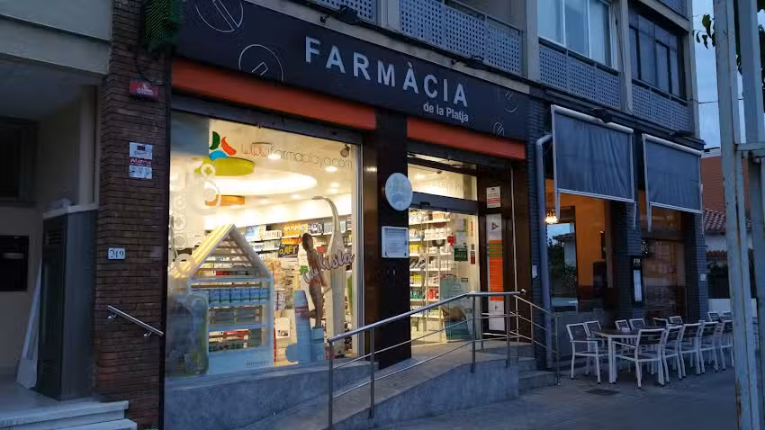 Farm&agrave;cia de la Platja Castelldefels