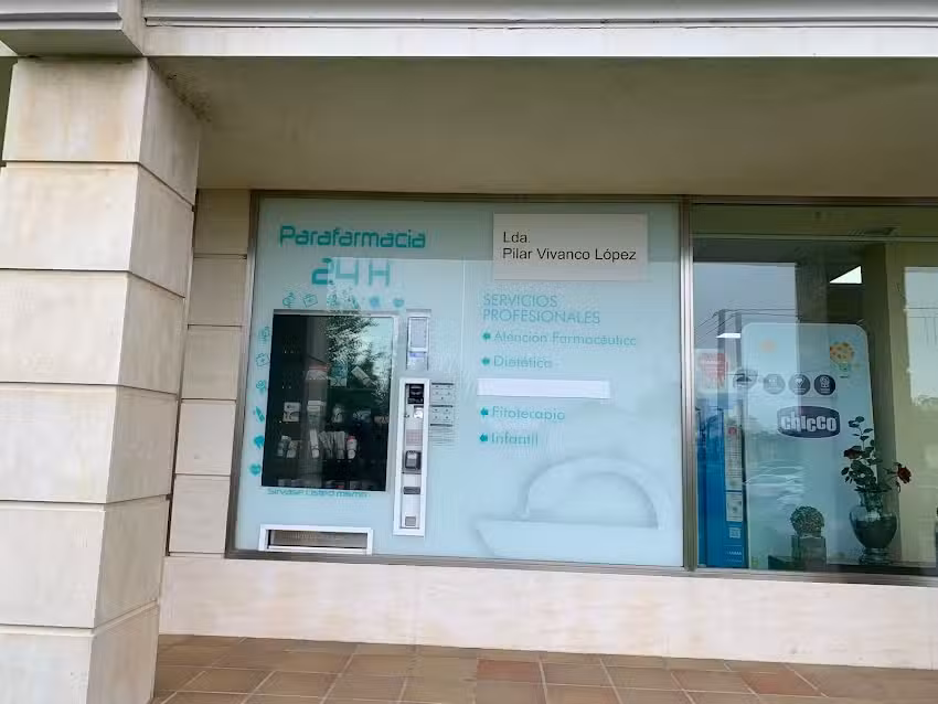FARMACIA DE SUESA. La calle ha cambiado de nombre ahora es C/ NAVEDA n&ordm; 30