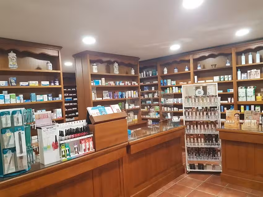 Farmacia del Barrado.
