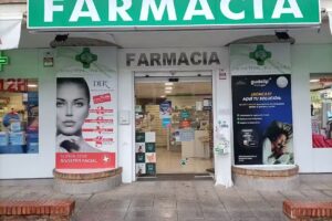 Farmacia del Helicóptero (Rodríguez Morente C.B.)