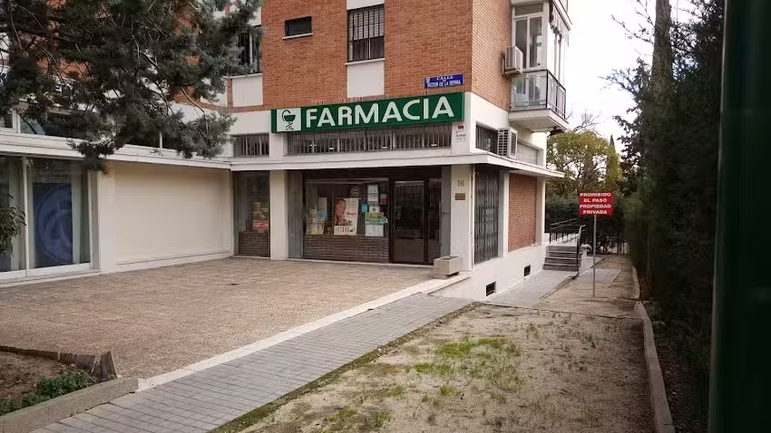 Farmacia Delgado Santaf&eacute;