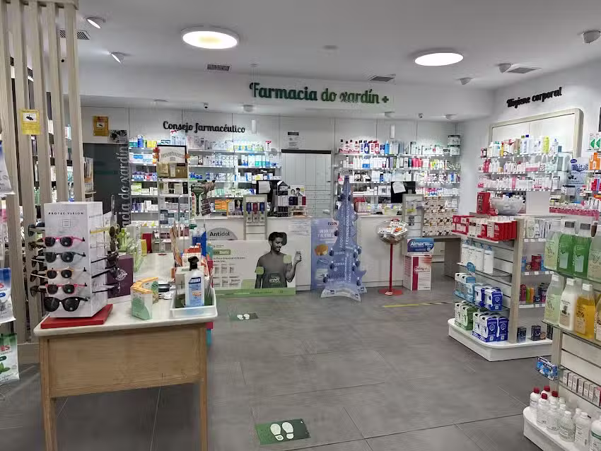 Farmacia do Xard&iacute;n Cora &Aacute;lvarez