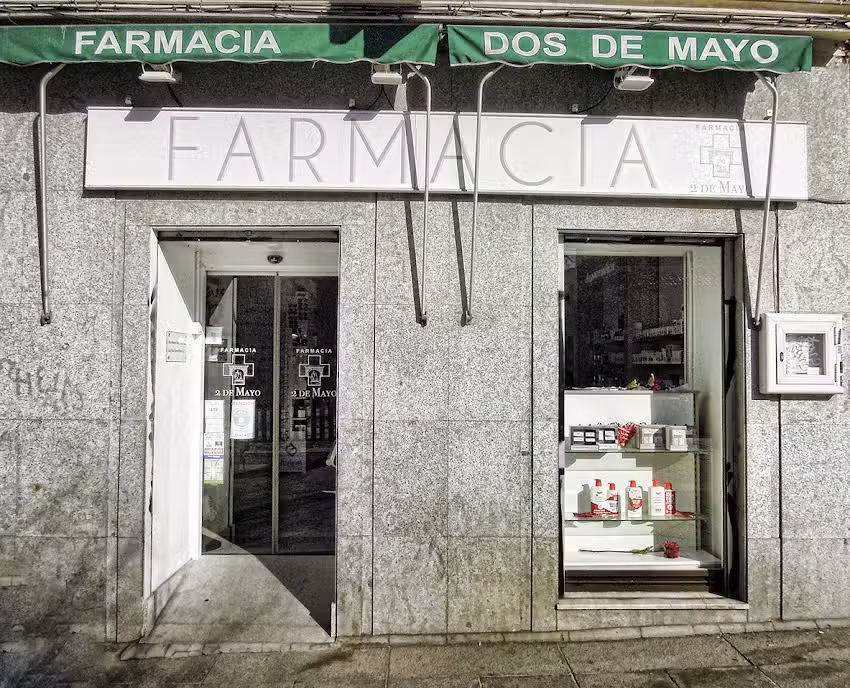 Farmacia Dos de Mayo