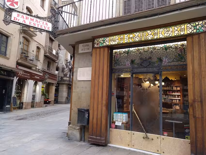Farm&agrave;cia Dr. Esteve &ndash; Manresa
