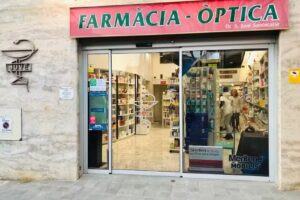 Farm&agrave;cia Dr. Juv&eacute; Igualada
