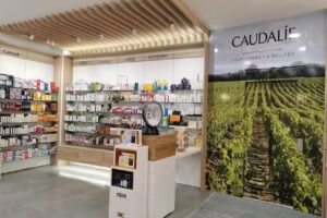 Farmacia Dr Pedro Martínez Moreno. La Farmacia del Mercado