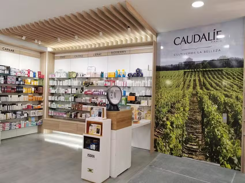 Farmacia Dr Pedro Mart&iacute;nez Moreno. La Farmacia del Mercado