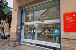 Farm&agrave;cia Ecoceutics Cristina Casas