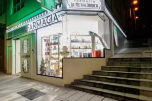 FARMACIA EDGAR YAZIJI LORENZO