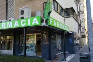 Farmacia Eduardo Dato 41