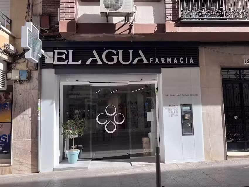 Farmacia El Agua