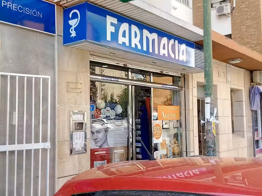 Farmacia El Atabal