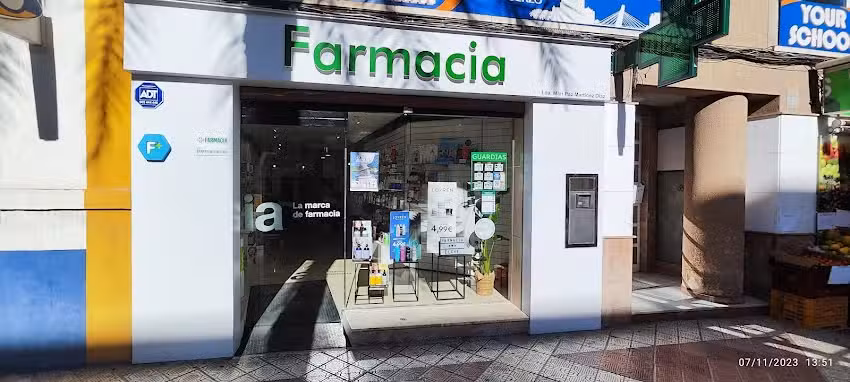 Farmacia Elche Lda. Mari Paz Mart&iacute;nez D&iacute;az