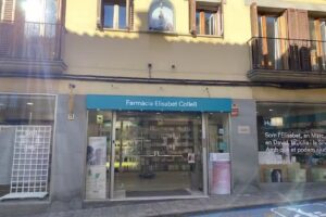 Farm&agrave;cia Elisabet Collell (Elisabet Collell Bri&agrave;)