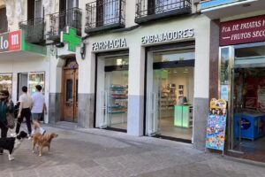Farmacia Embajadores Madrid | 365 d&iacute;as abierta &ndash; 14h L-V , 12h S-D-F