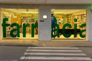 Farm&agrave;cia Emma Cu&ntilde;at Sol&agrave;