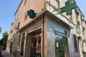 Farmacia en Ja&eacute;n, Amparo Zorrilla y Alicia Fuentes | Parafarmacia Universidad