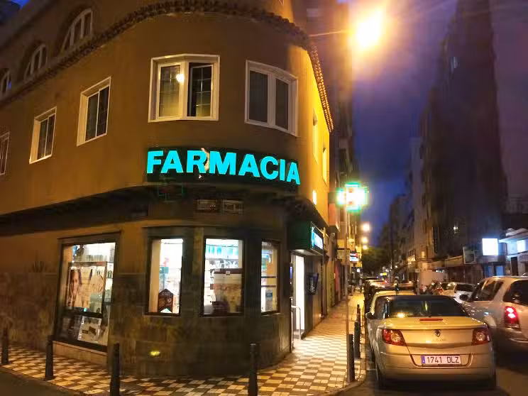 Farmacia en las Palmas, Homeopat&iacute;a en Las Palmas, Herbolario Las Palmas, Victoriano P&eacute;rez Cabani